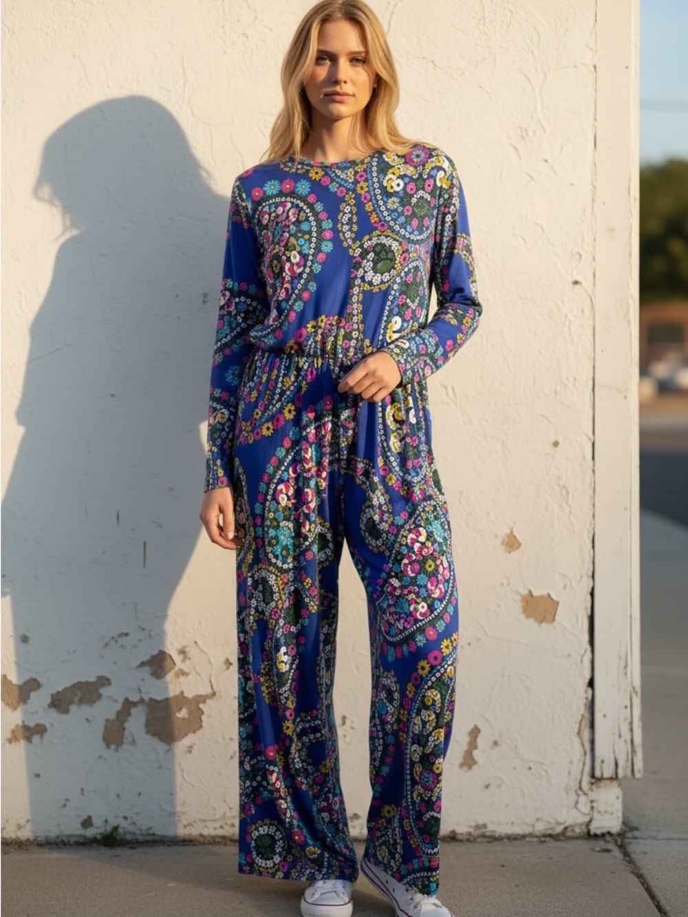 Montgomery Wards Vintage 1970s Blue Flower Power Jumpsuit Size 14 Long Sleeves